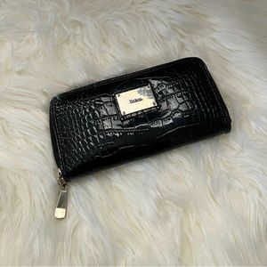 Black Leather Liz&Co Wallet